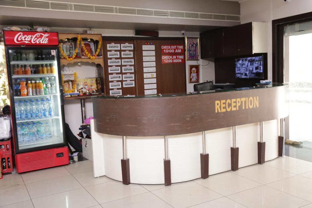 Hotel Rudra Plaza Dwārka Kültér fotó