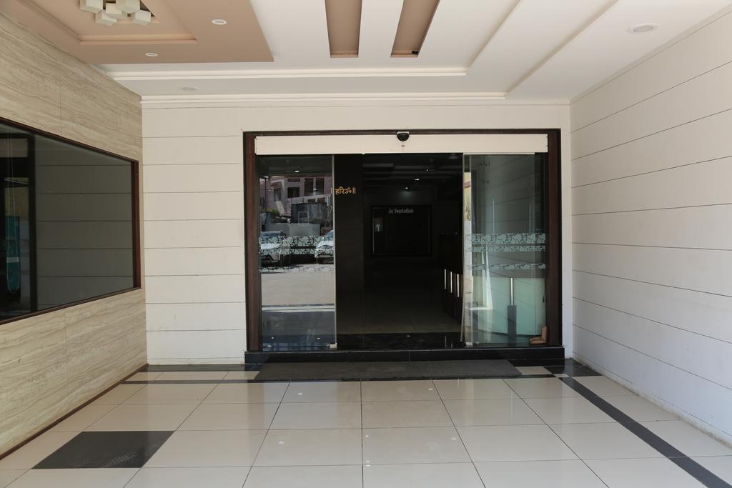 Hotel Rudra Plaza Dwārka Kültér fotó